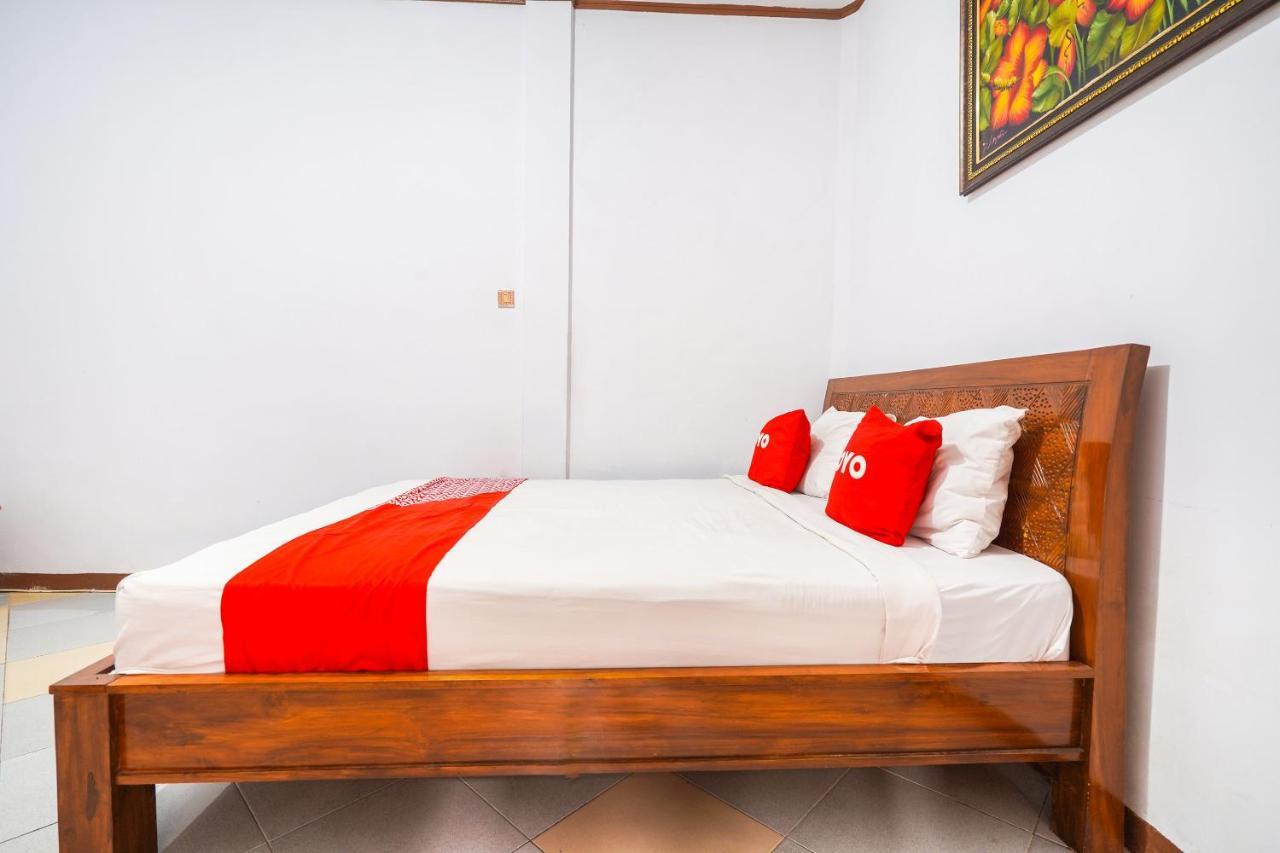 Oyo 91561 Gandhi Hotel บันดุง ภายนอก รูปภาพ