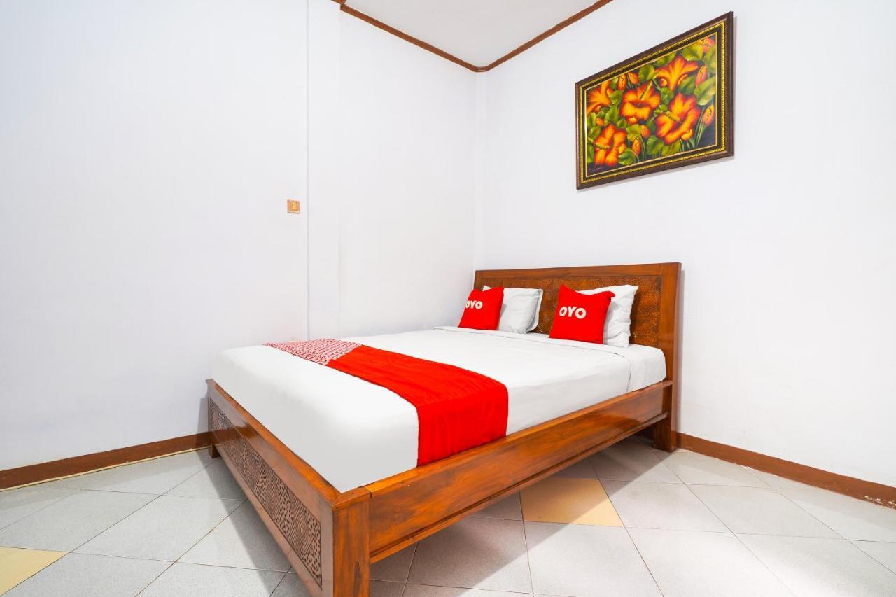 Oyo 91561 Gandhi Hotel บันดุง ภายนอก รูปภาพ