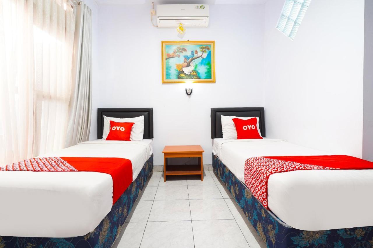 Oyo 91561 Gandhi Hotel บันดุง ภายนอก รูปภาพ